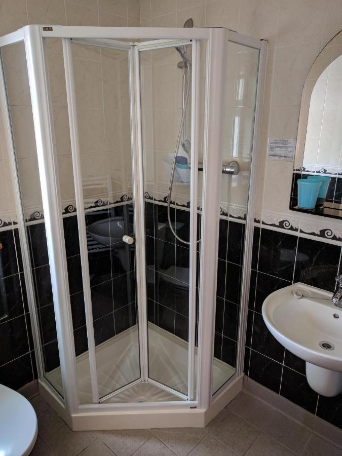 Lough Gara Lodge Self Catering Gorteen  Esterno foto